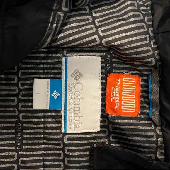 Columbia Thermal Coil Waterproof Jacket - Picture 2 of 2